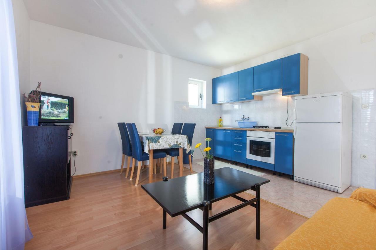 פודגורה Apartmani Ivica Krzanic מראה חיצוני תמונה