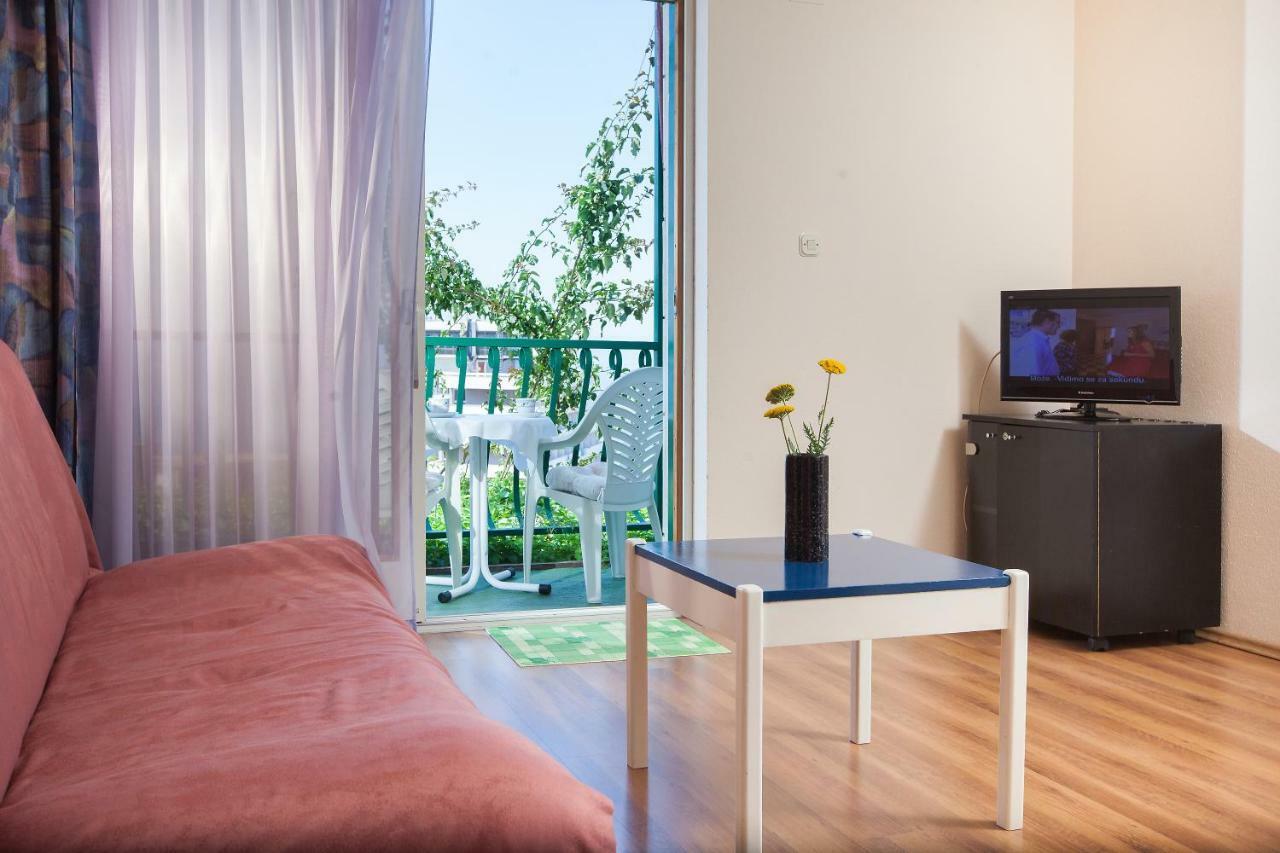 פודגורה Apartmani Ivica Krzanic מראה חיצוני תמונה